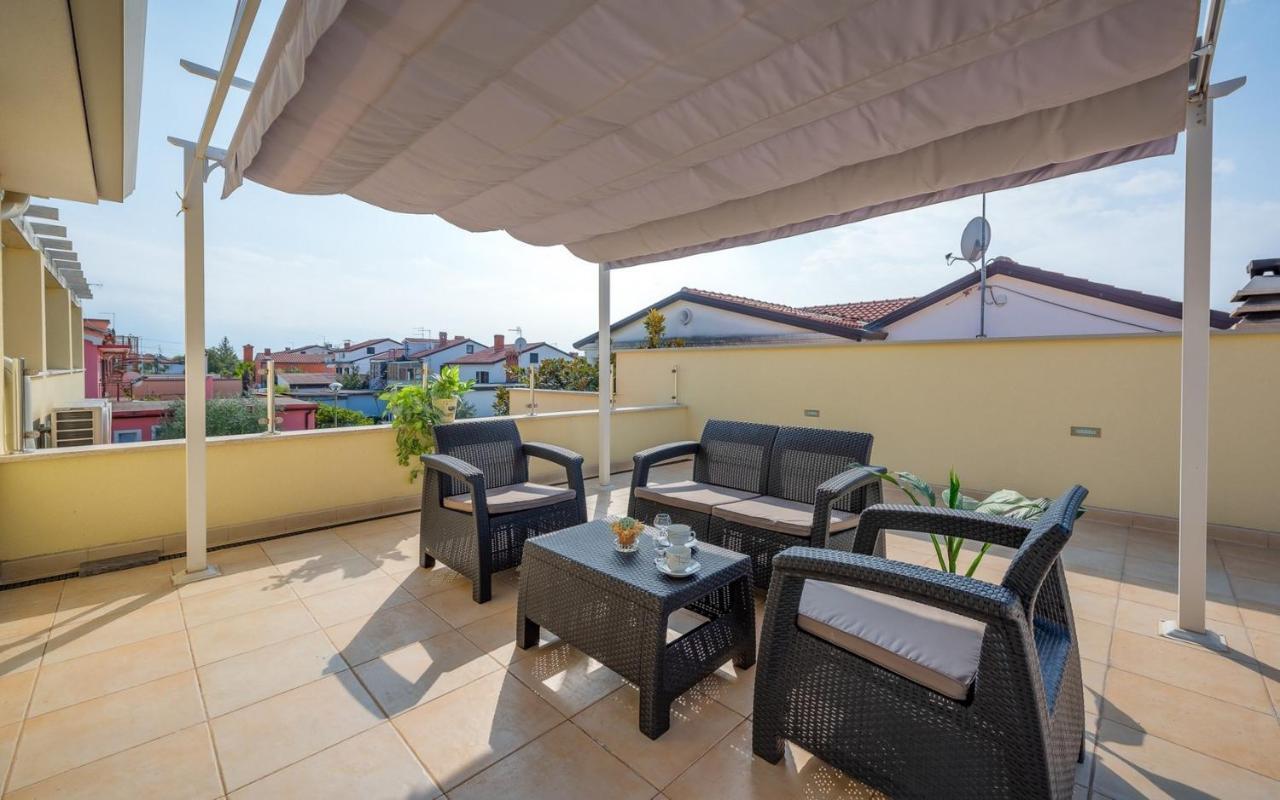 Apartment Kraljevic Умаг Екстериор снимка